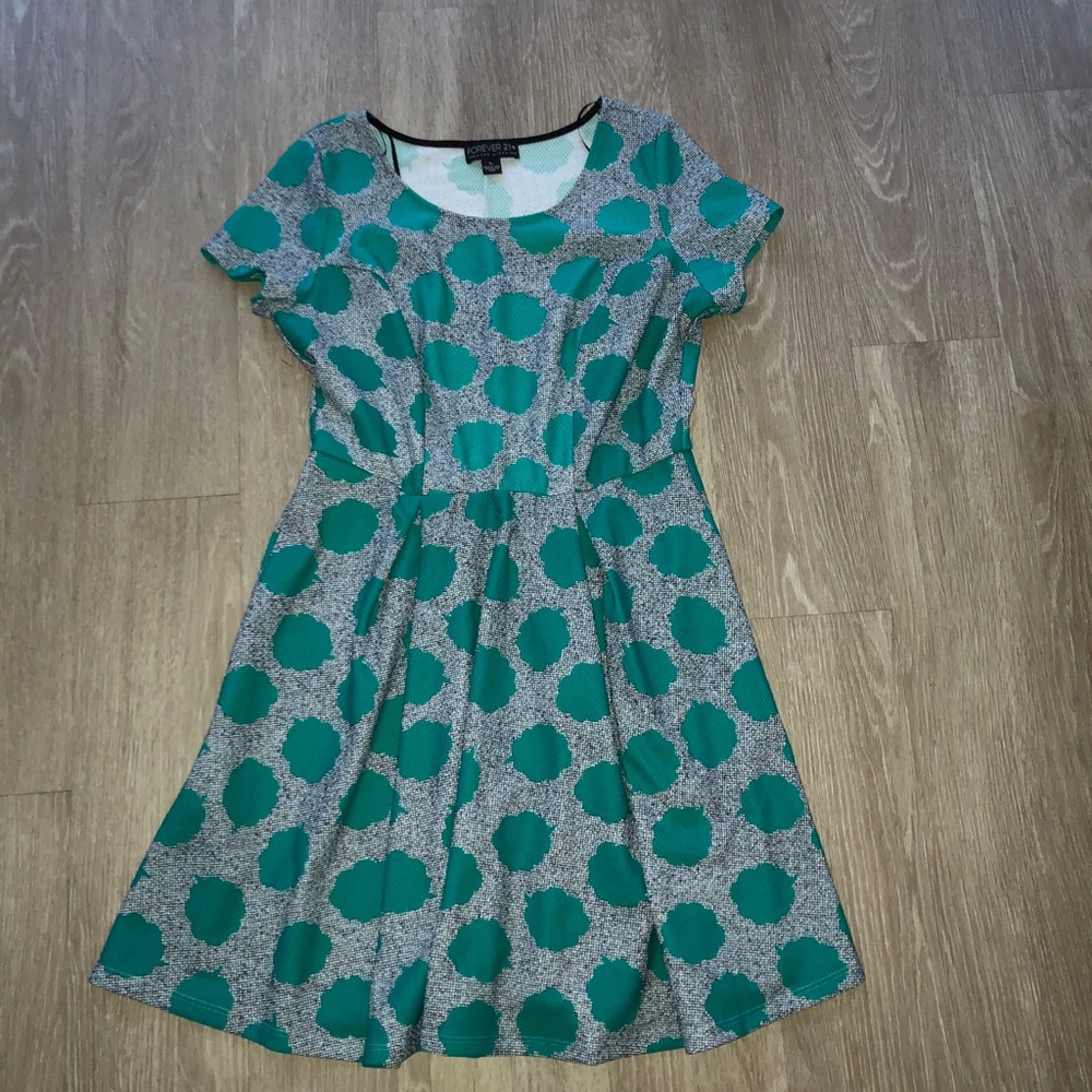 BRAND NEW dress